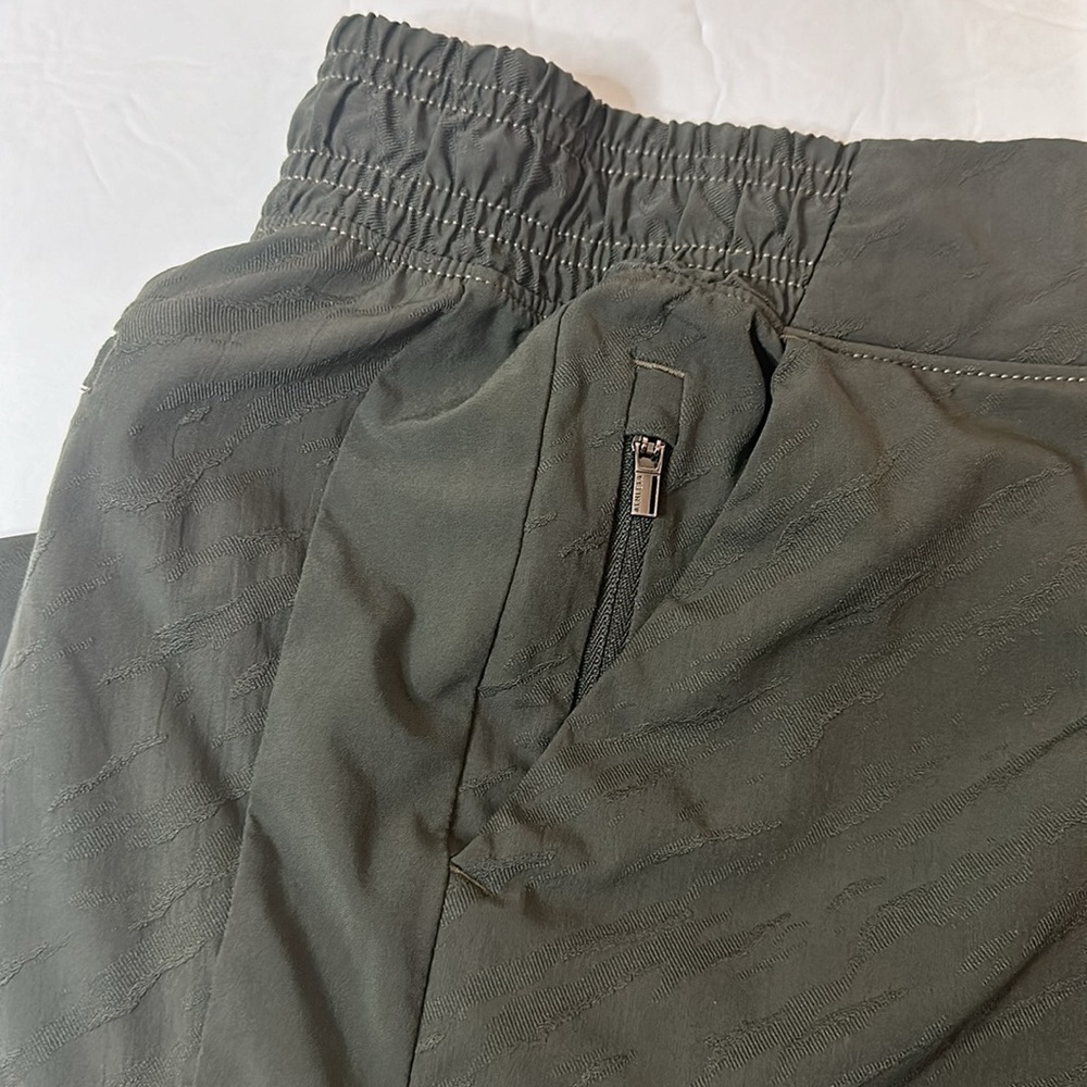 Athleta Women’s Brooklyn Textured Joggers Athletic Stretch Pants Green Size 2 - Picture 5 of 6